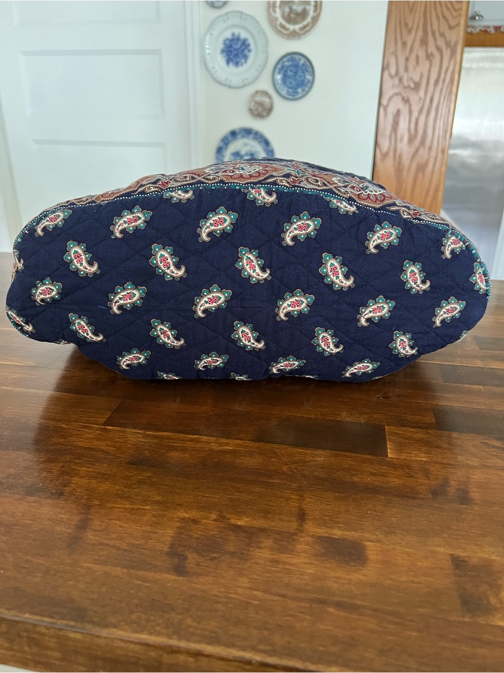 Vera Bradley Vintage Navy Paisley Large Tote - Picture 4 of 9
